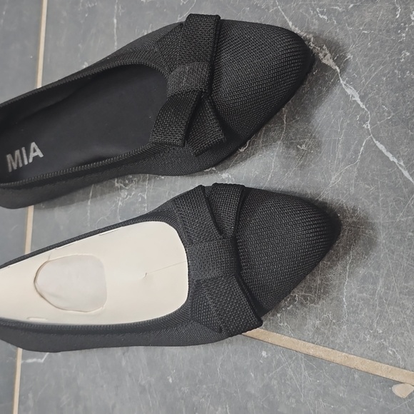 Mia black knit Textile 6 - Picture 2 of 8